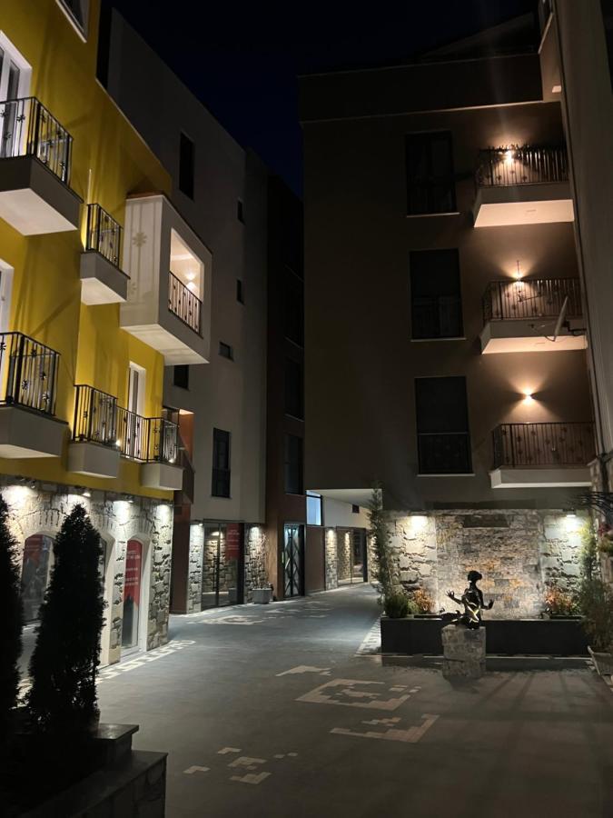 Alma Rose Apartment Корча Экстерьер фото