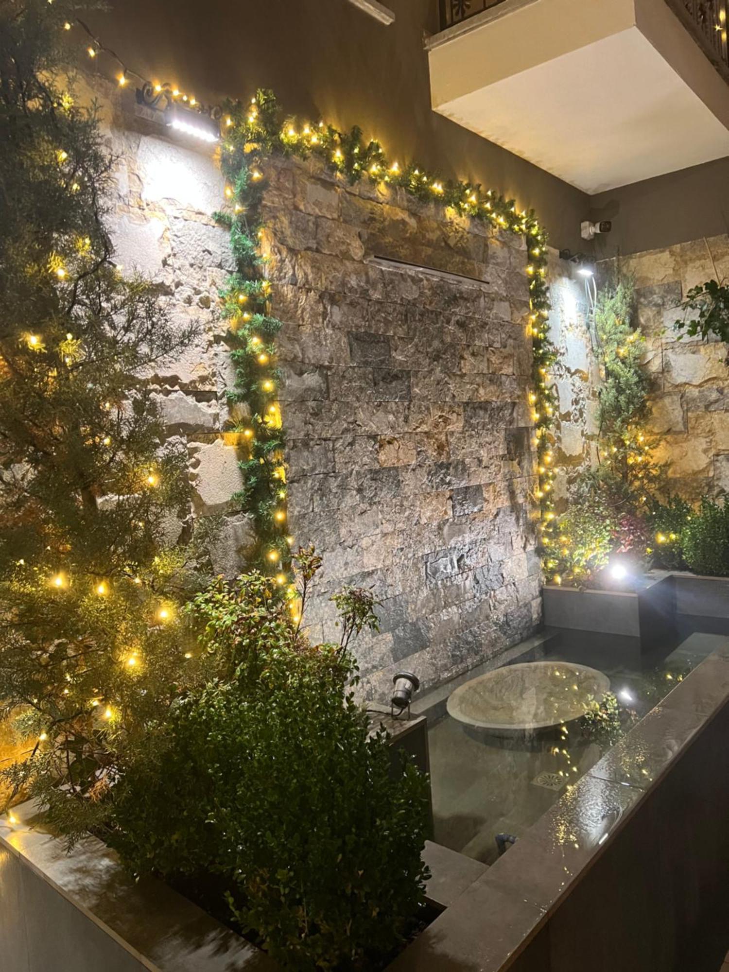 Alma Rose Apartment Корча Экстерьер фото